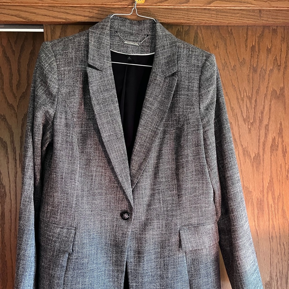 White House Black Market Gray Blazer & Pants - 16